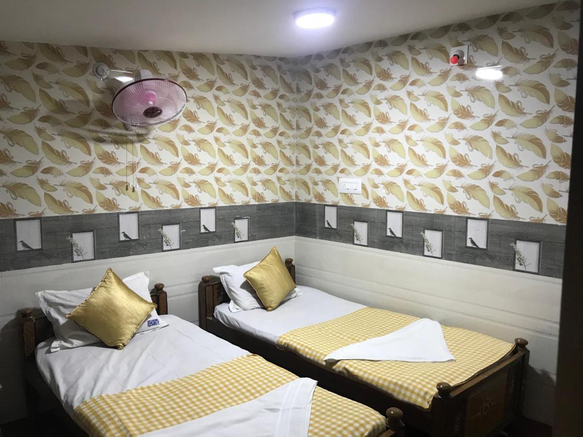 Rehoboth Home Stay Канякумари Екстериор снимка